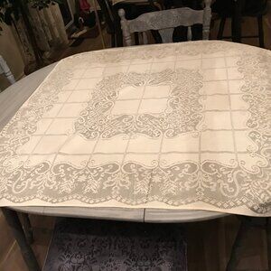 Cream And Brown Colored Polyester Tablecloth